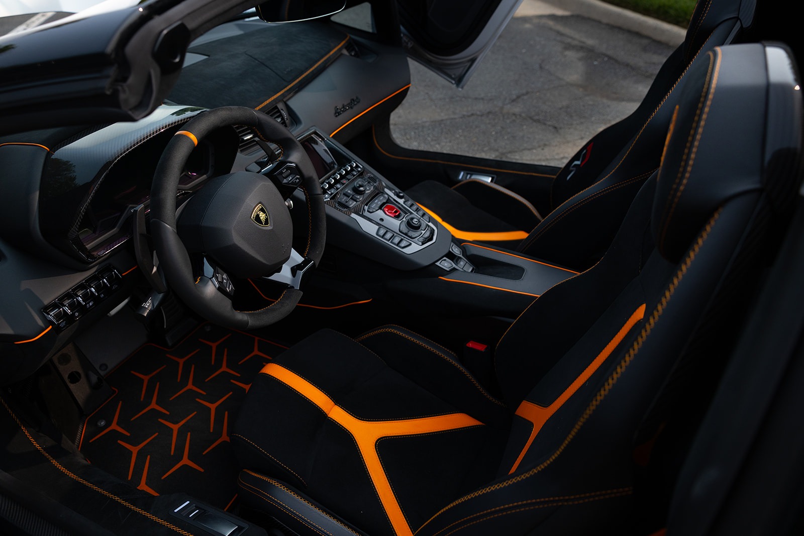 2021 Lamborghini Aventador SVJ Roadster, 6/14
