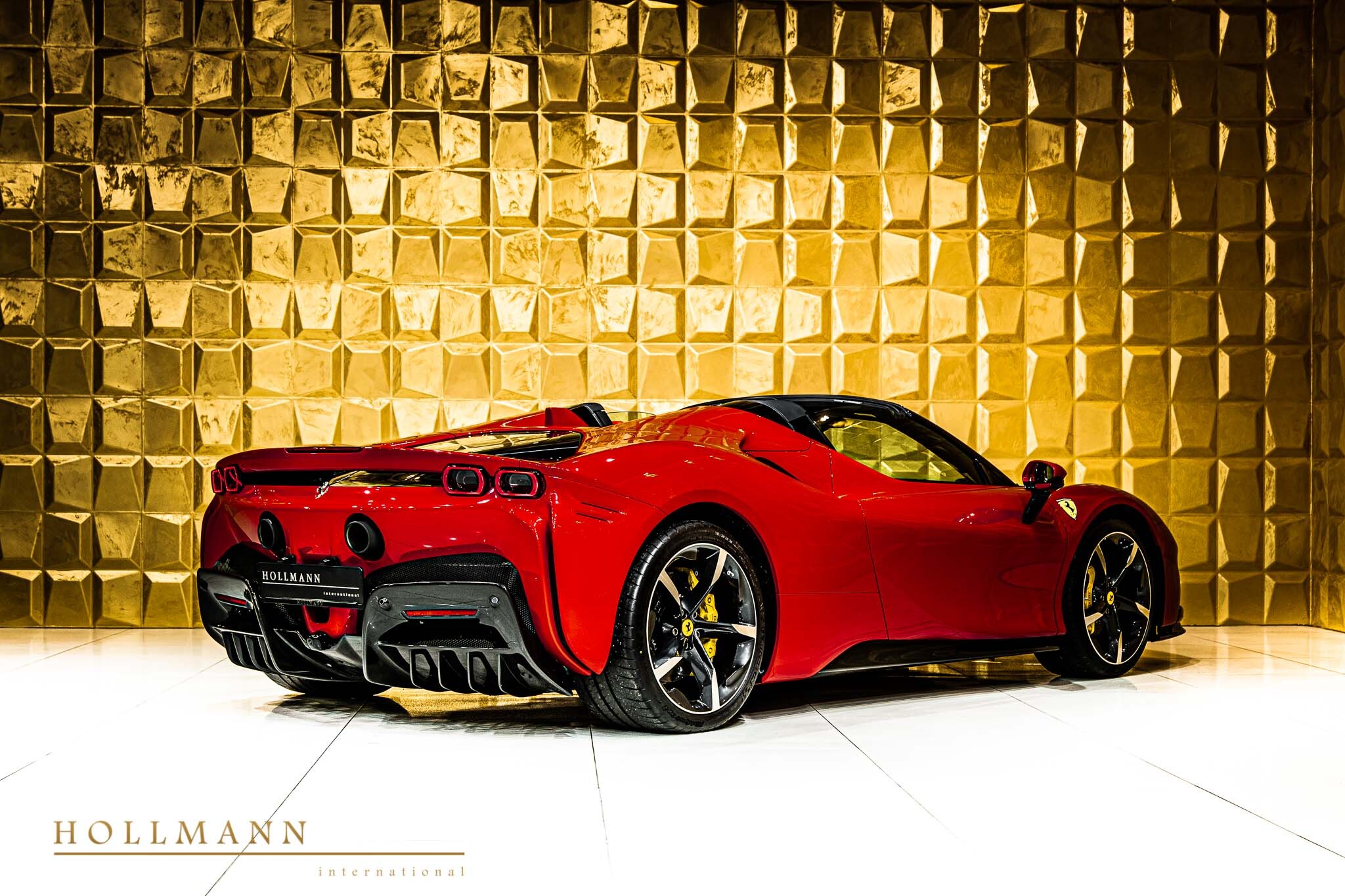 2023 Ferrari SF90 Spider, 12/20