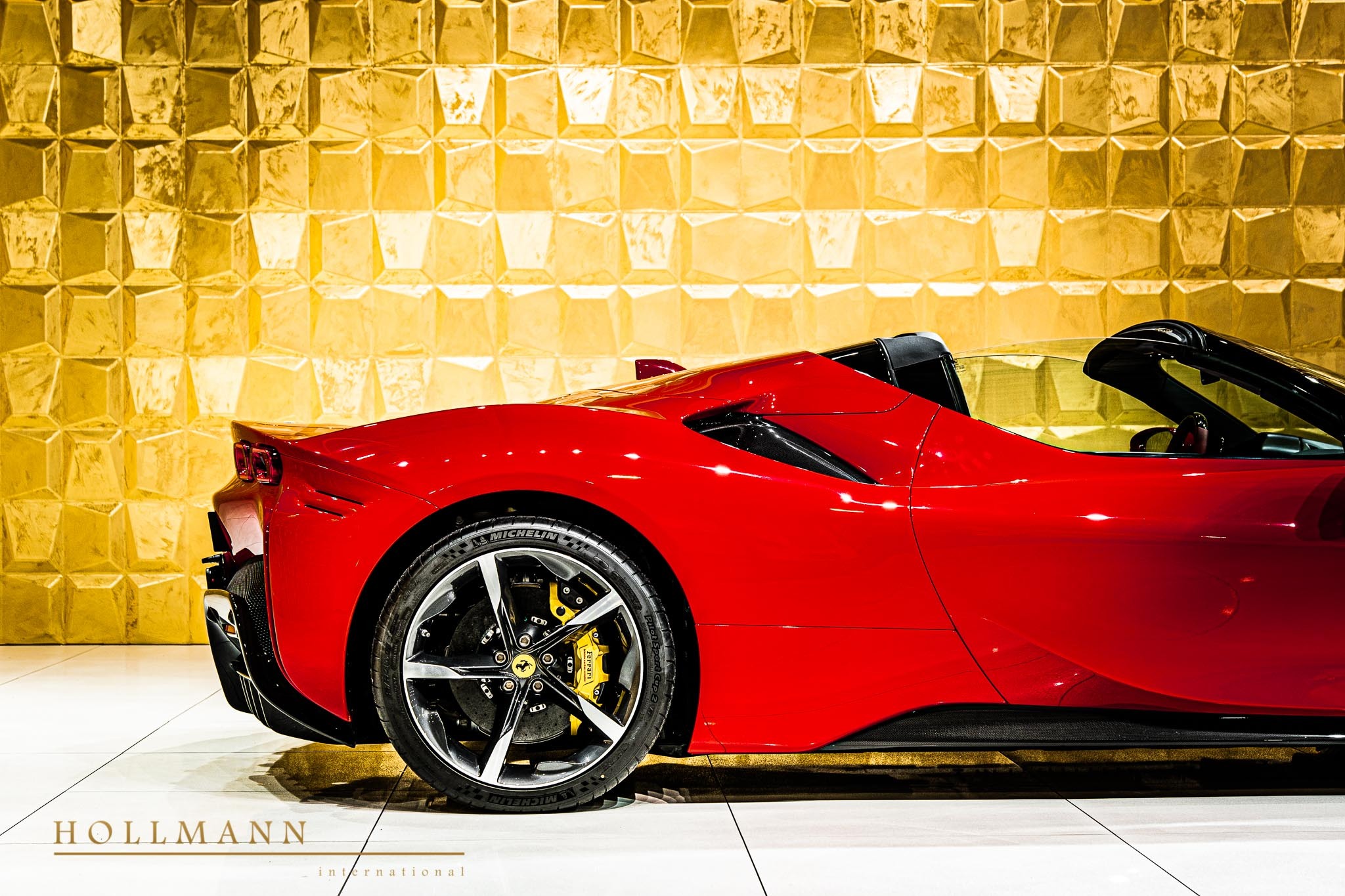 2023 Ferrari SF90 Spider, 16/20