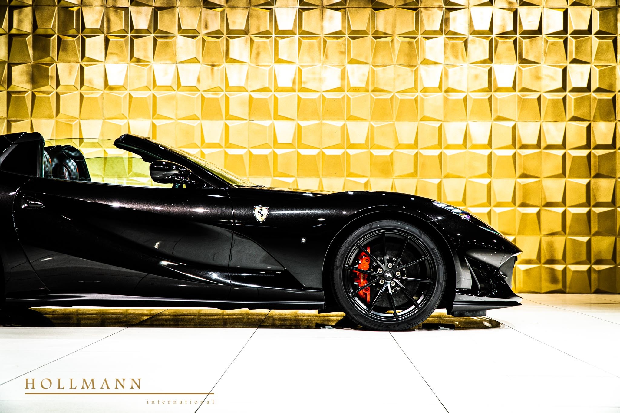 2023 Ferrari 812 GTS, 8/15