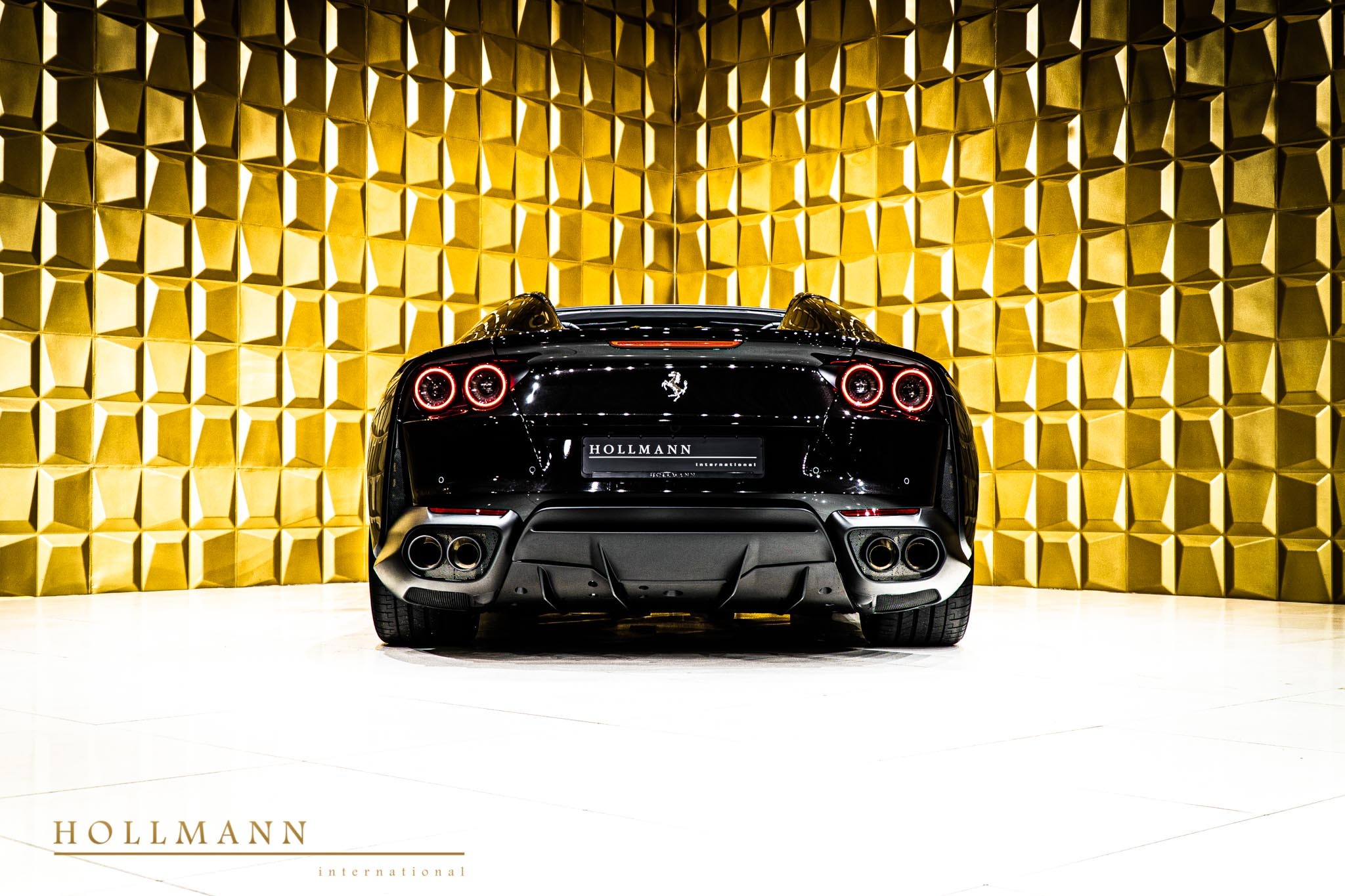 2023 Ferrari 812 GTS, 11/15