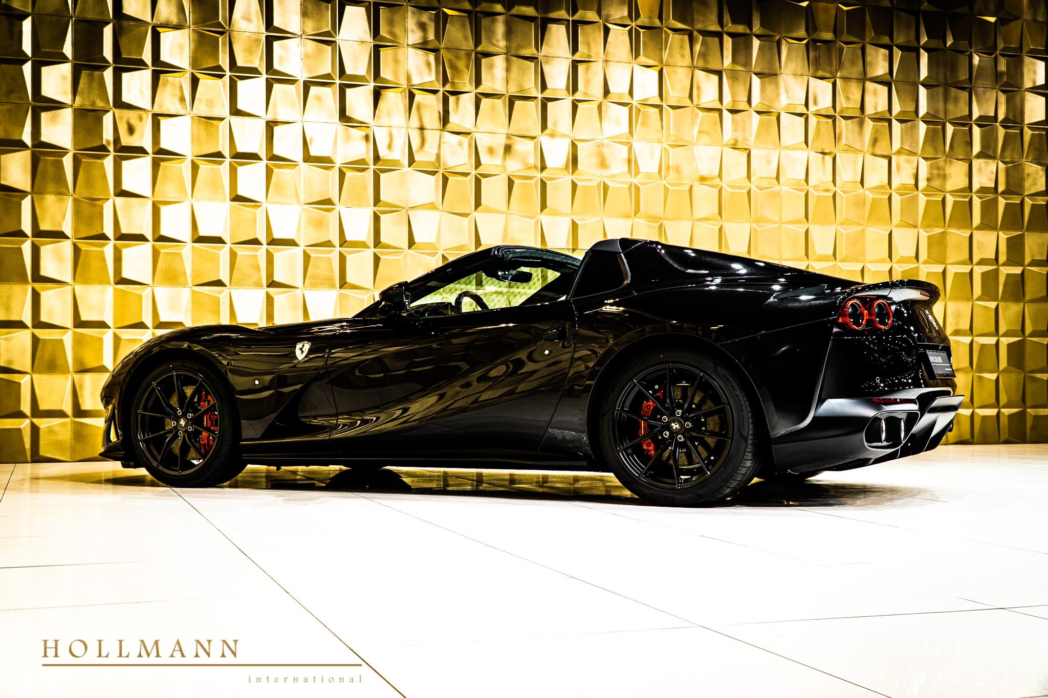 2023 Ferrari 812 GTS, 12/15