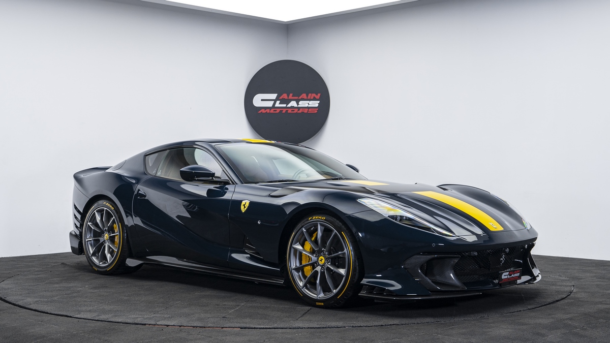 2022 Ferrari 812 Competizione, 3/18