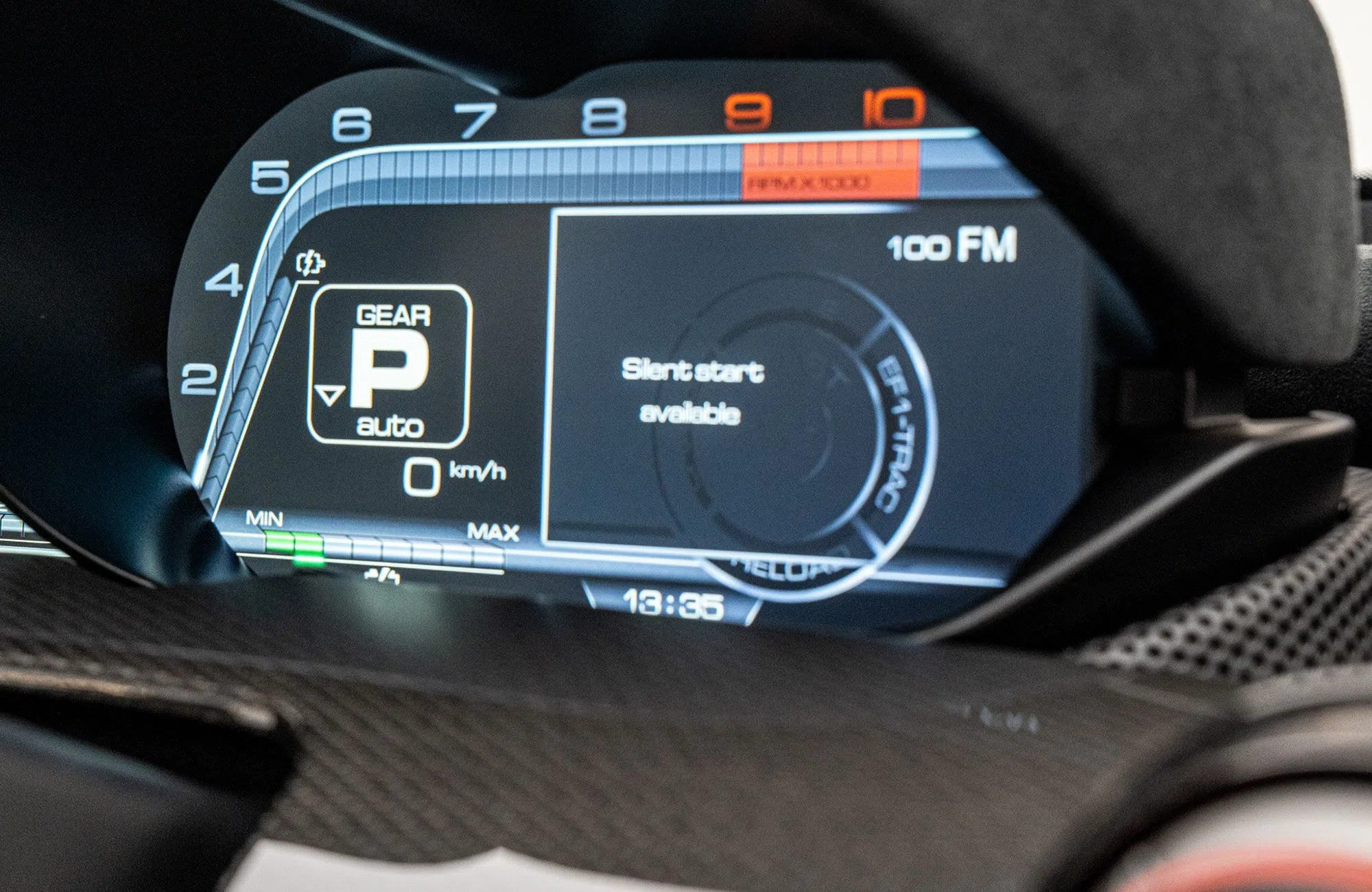 2017 Ferrari LaFerrari Aperta interior