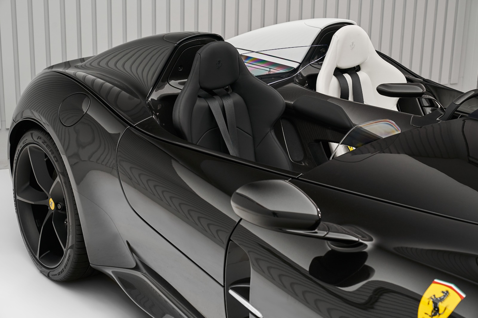 2021 Ferrari Monza SP2, 10/16