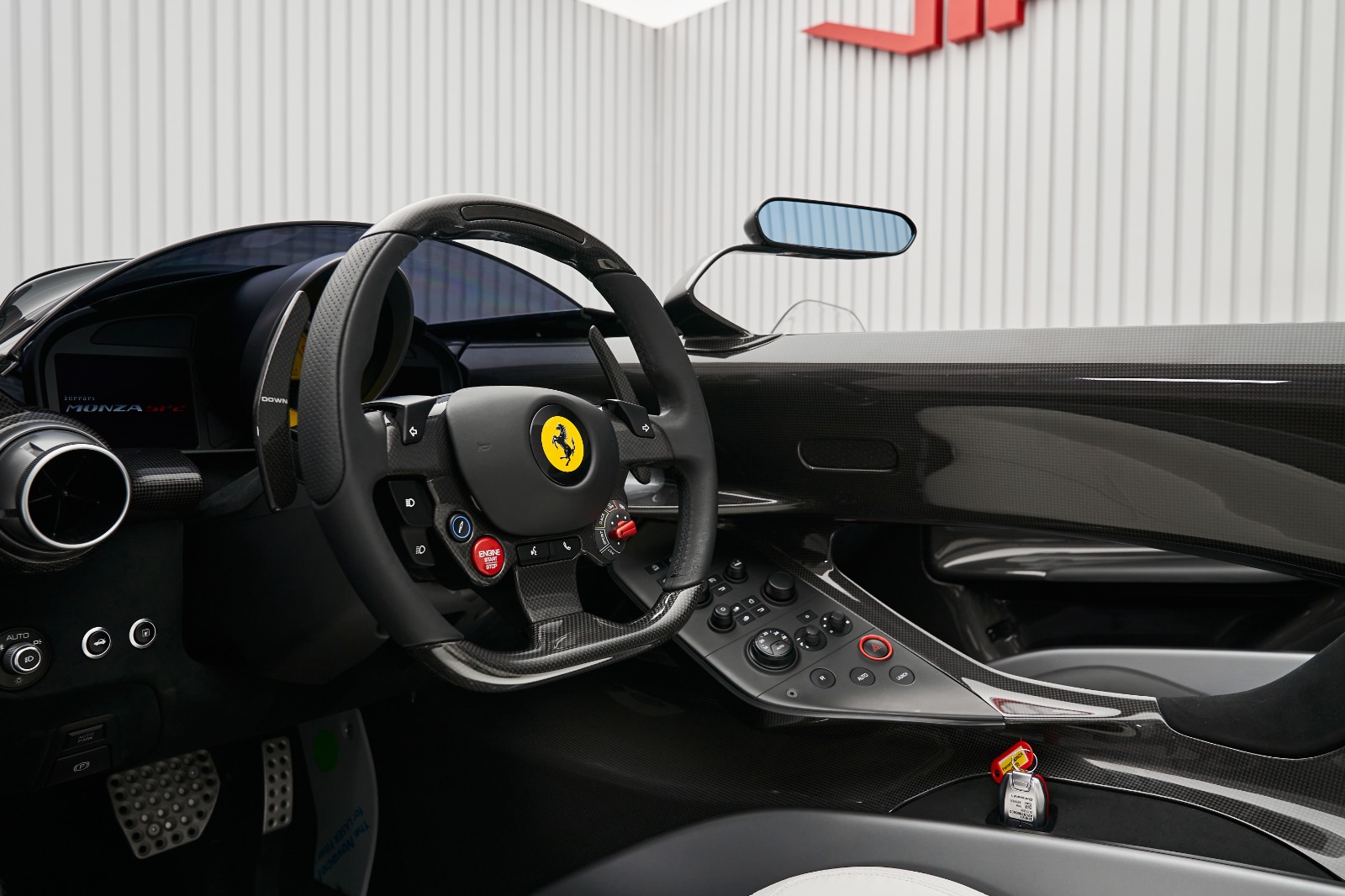 2021 Ferrari Monza SP2, 13/16