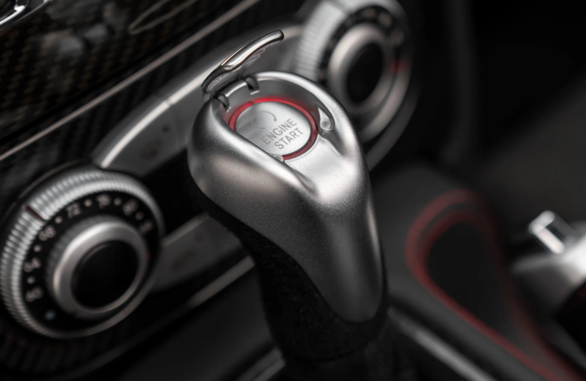 2009 Mercedes-McLaren SLR 722 S interior, center console