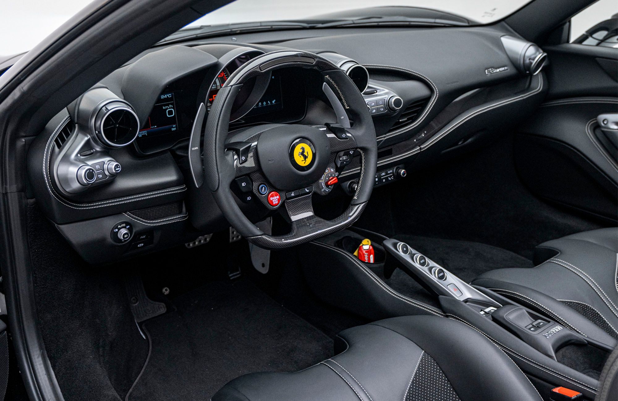 2022 FERRARI F8 SPIDER, 7/16
