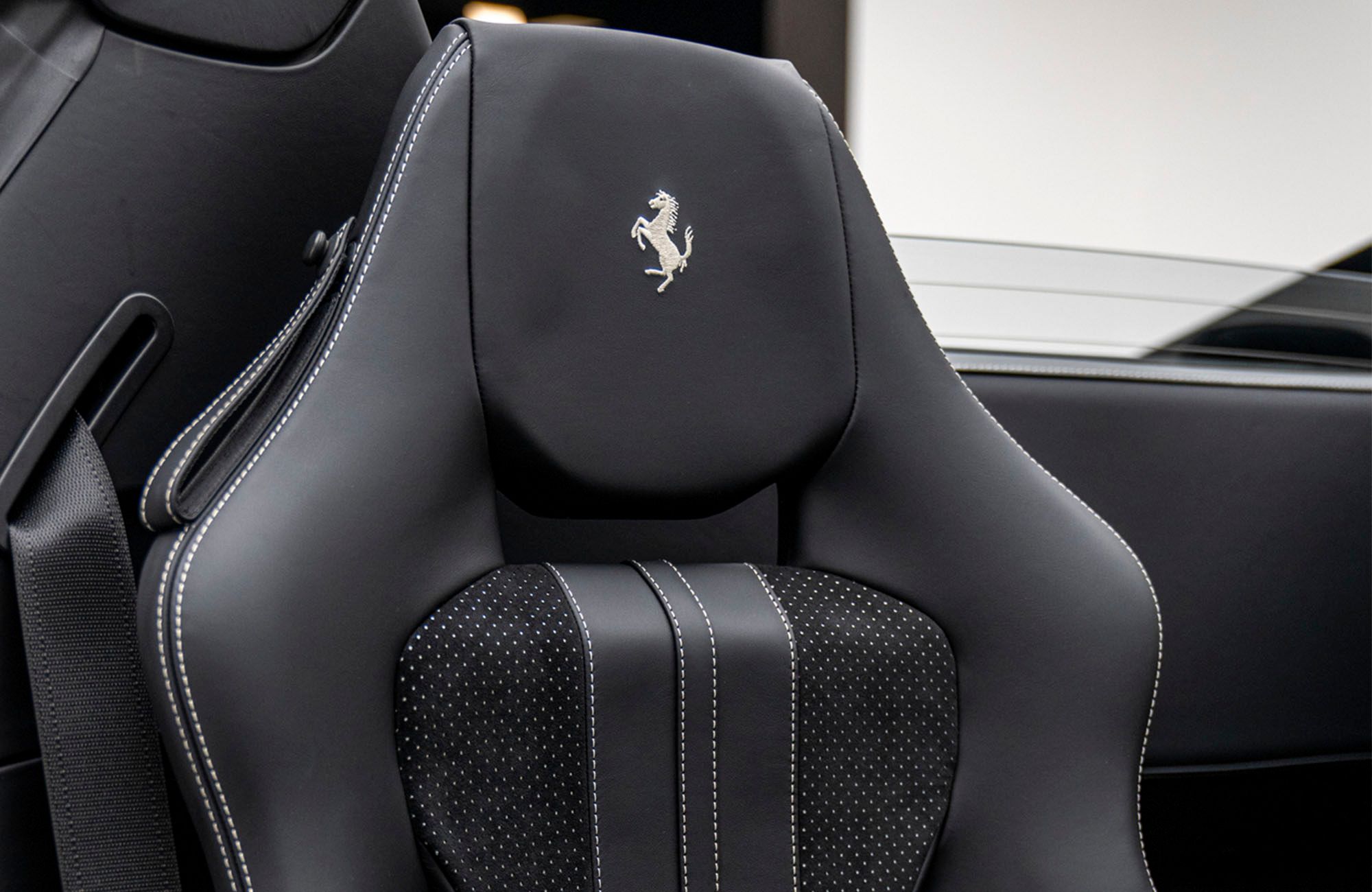 2022 FERRARI F8 SPIDER, 14/16
