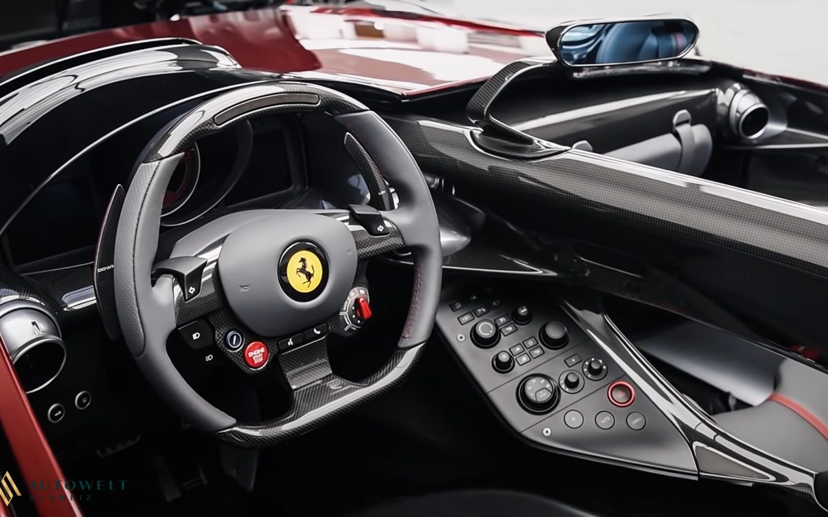 2020 Ferrari Monza SP2, 2/2