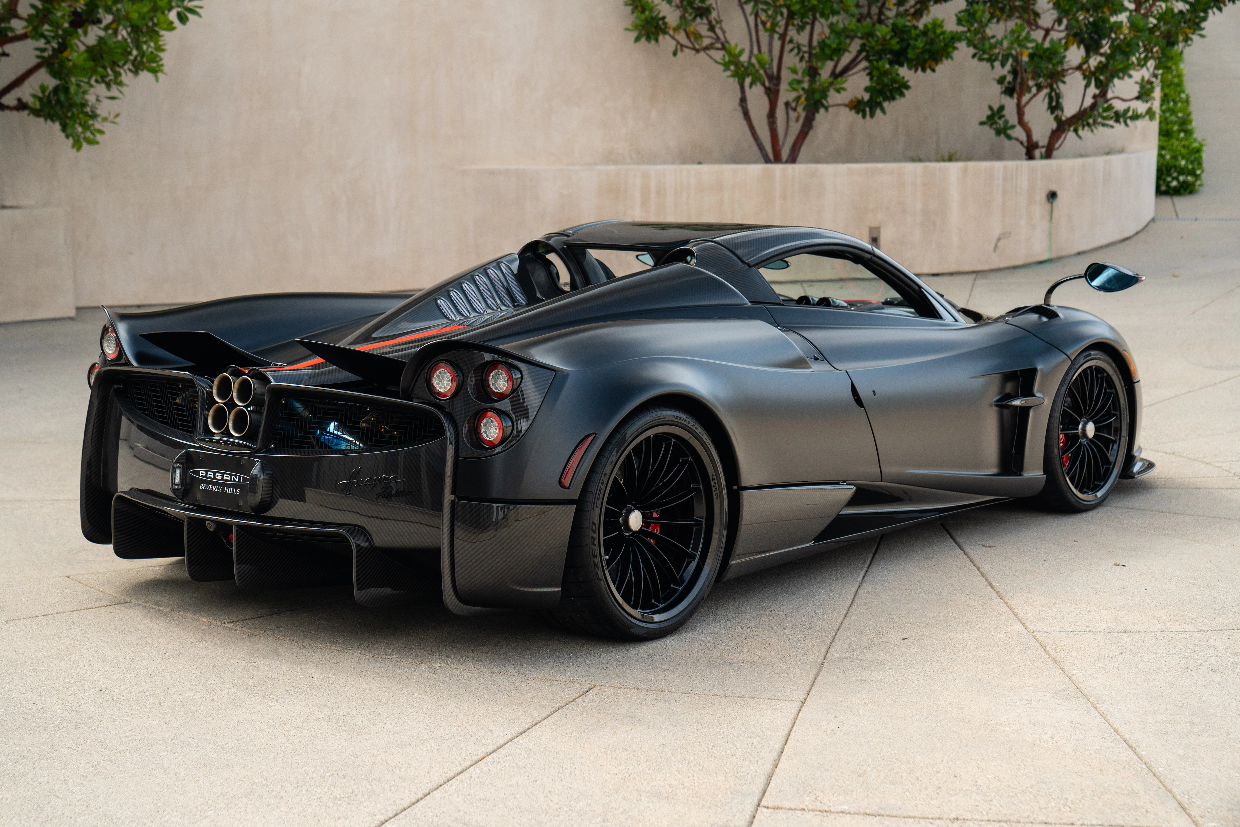 2017 Pagani Huayra Roadster, 5/37