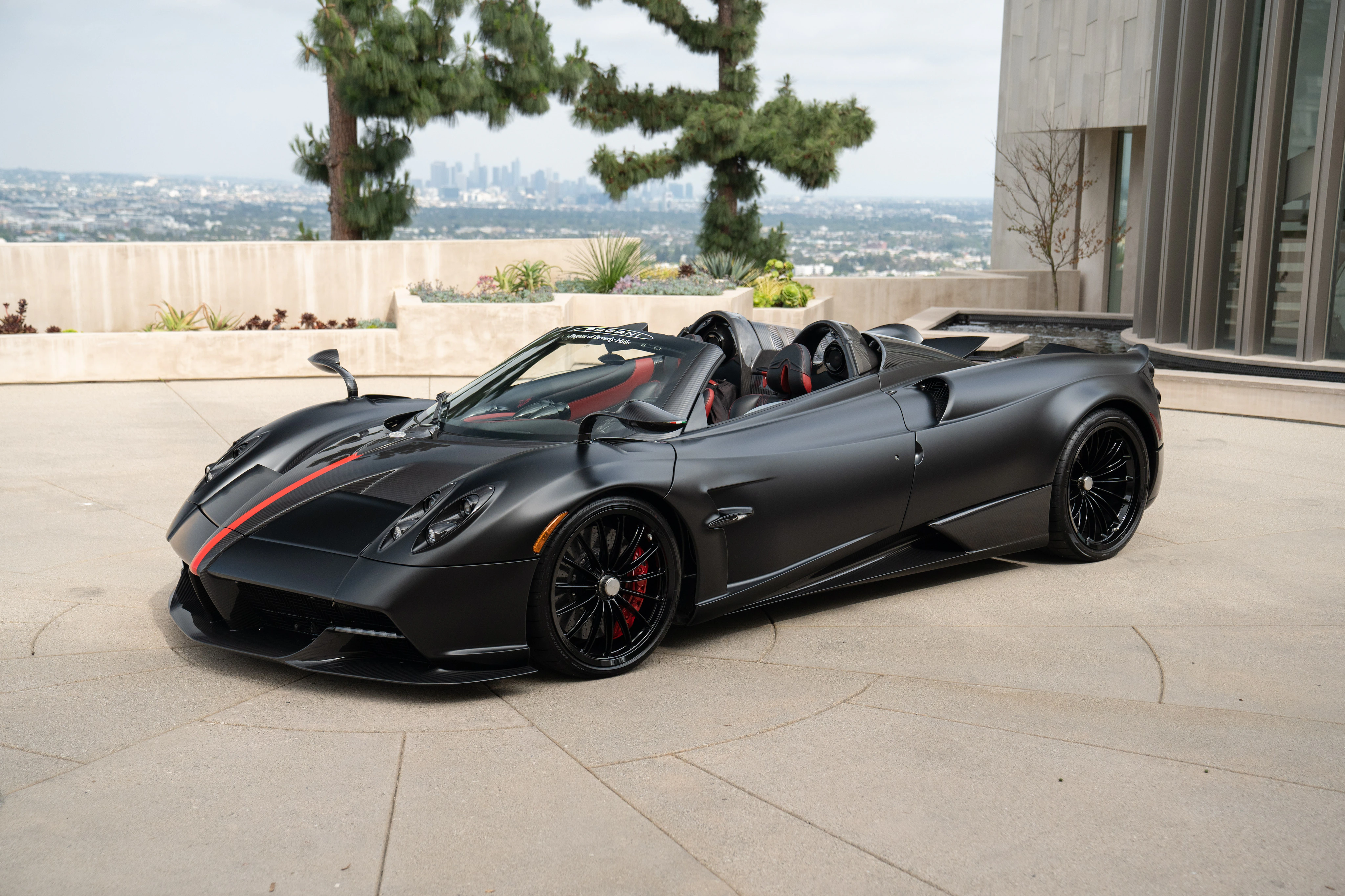 2017 Pagani Huayra Roadster, 6/37