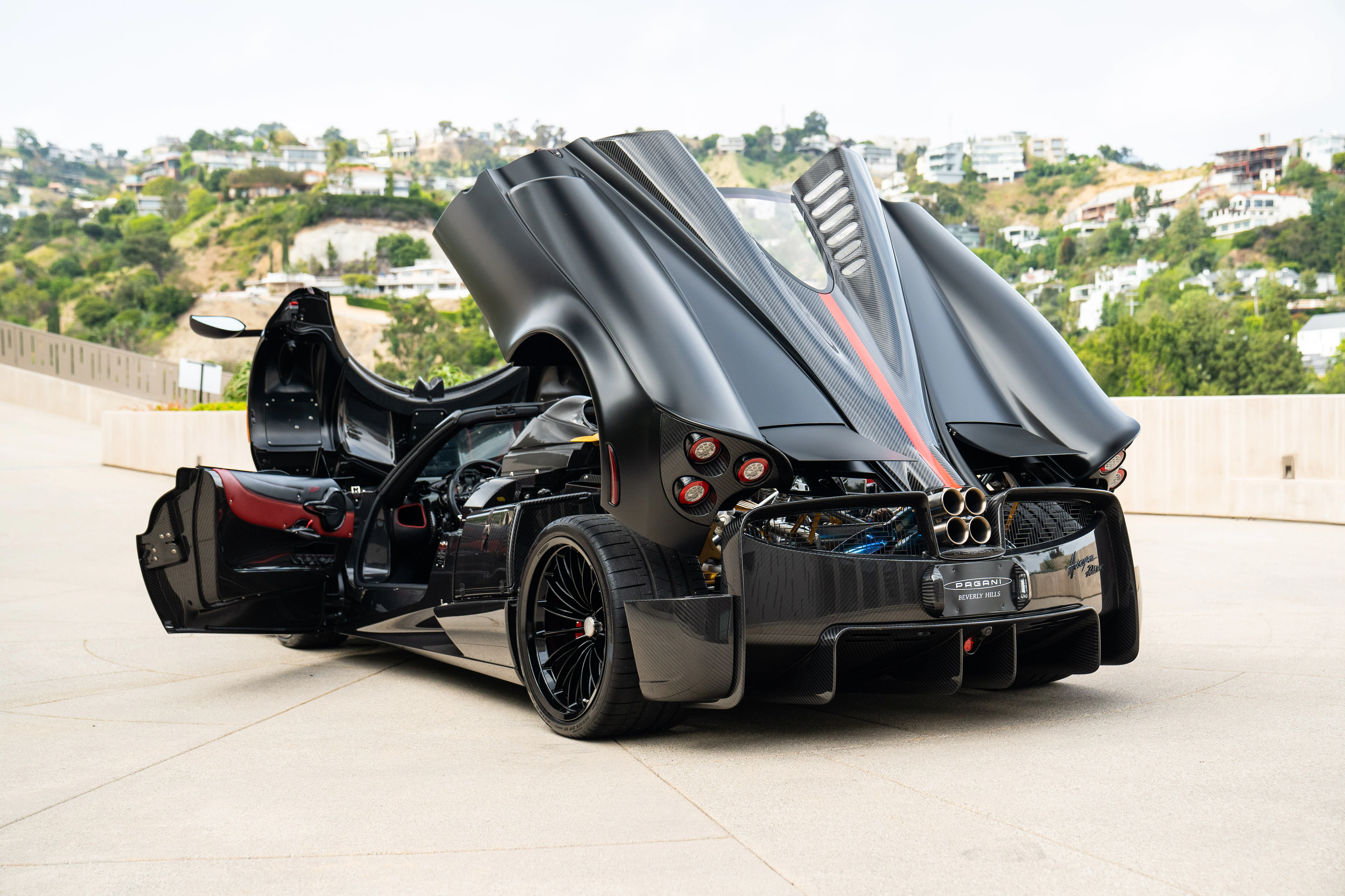 2017 Pagani Huayra Roadster, 9/37