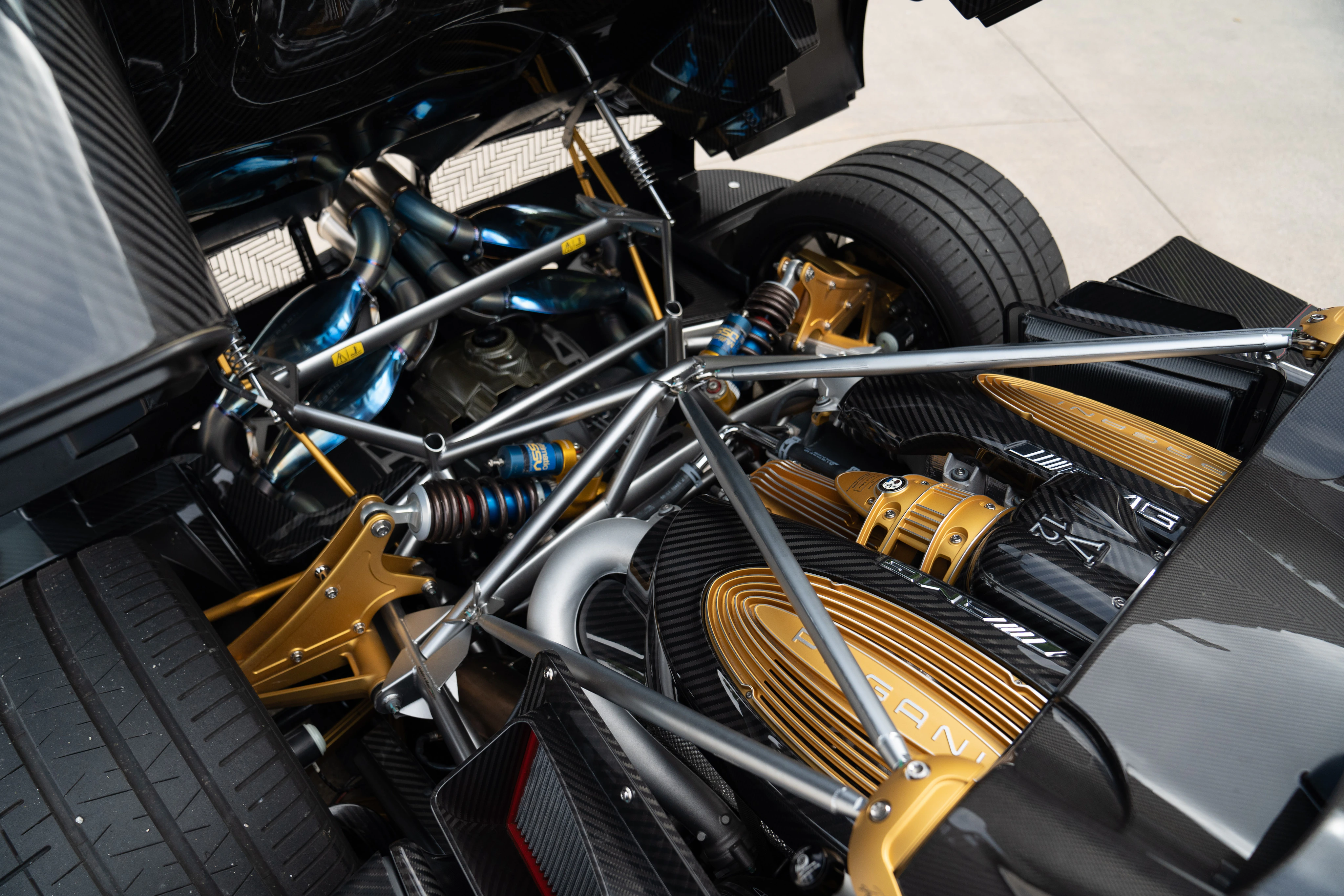 2017 Pagani Huayra Roadster, 11/37