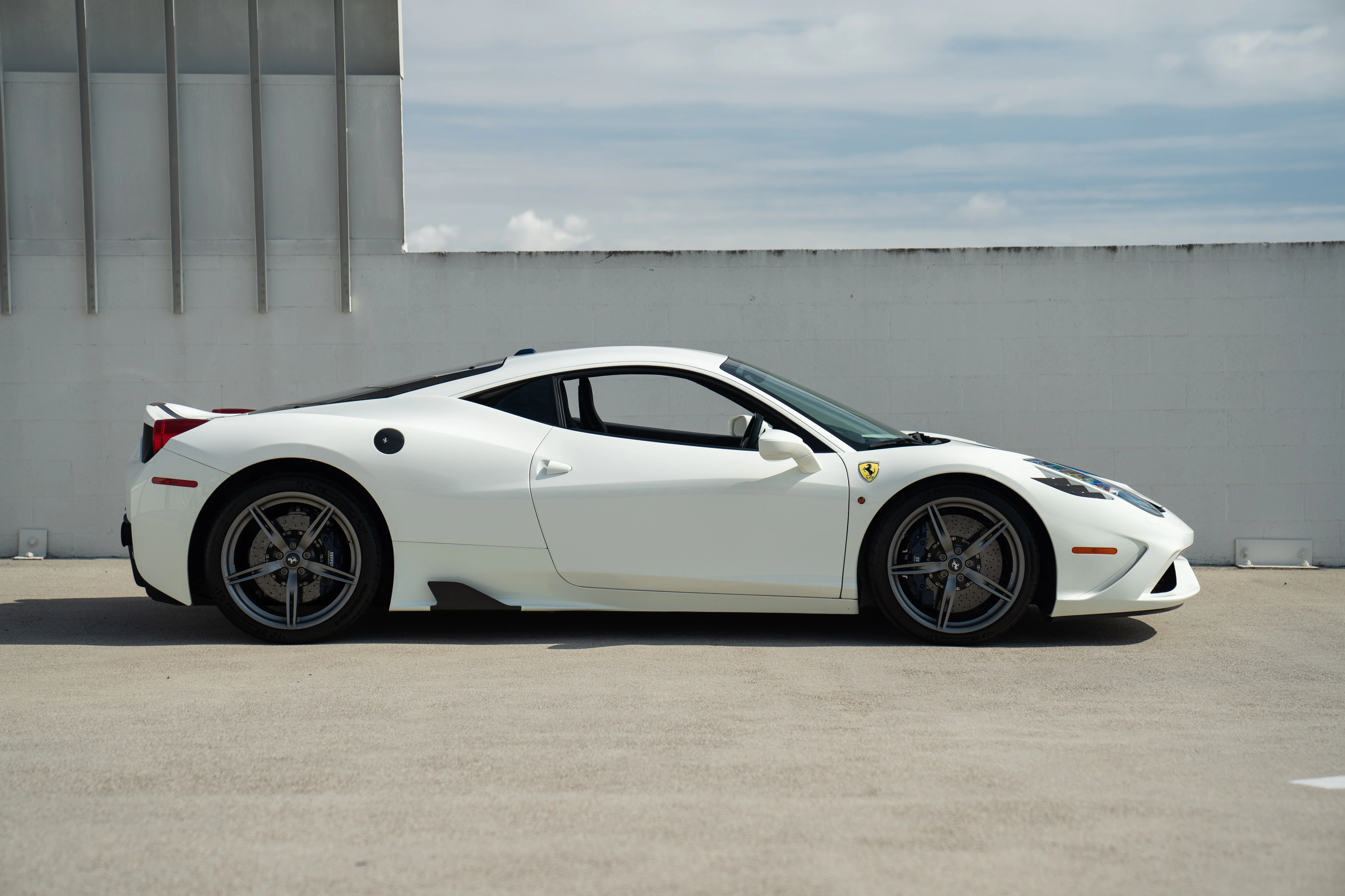 2014 Ferrari 458 Speciale, 4/17