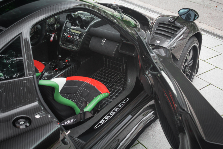 2017 Pagani Zonda 760 1 of 5, 12/19