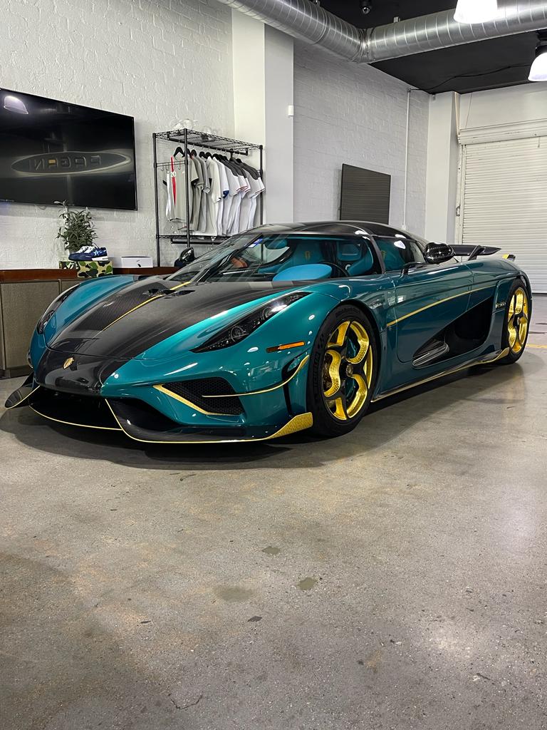 2021 Koenigsegg Regera Coupe, 2/11