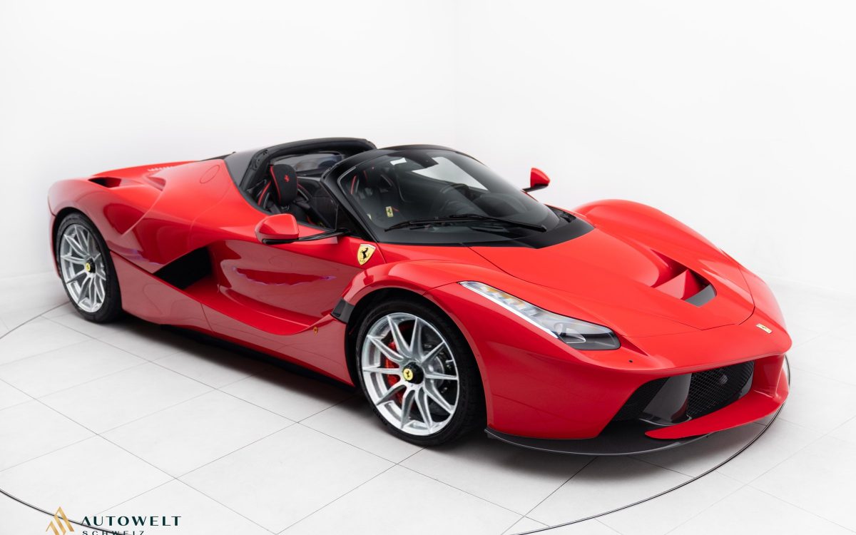 2016 Ferrari LaFerrari Aperta