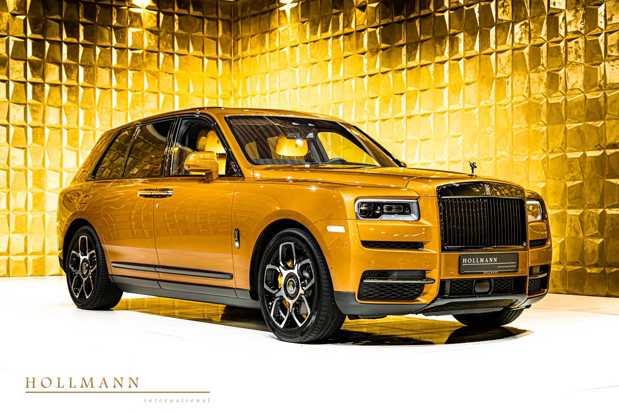 2023 Rolls-Royce Cullinan Black Badge