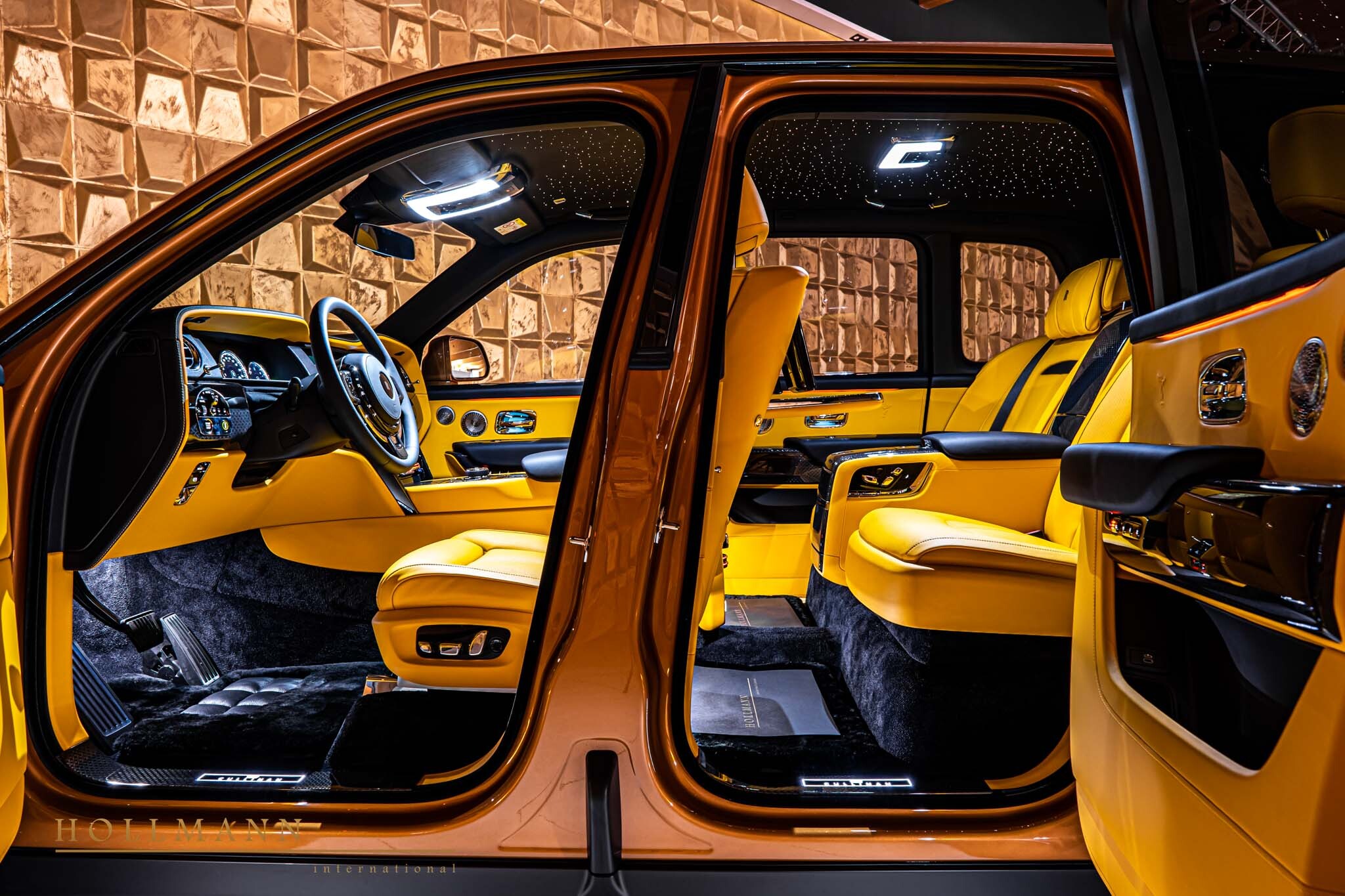 2023 Rolls-Royce Cullinan Black Badge, 9/16