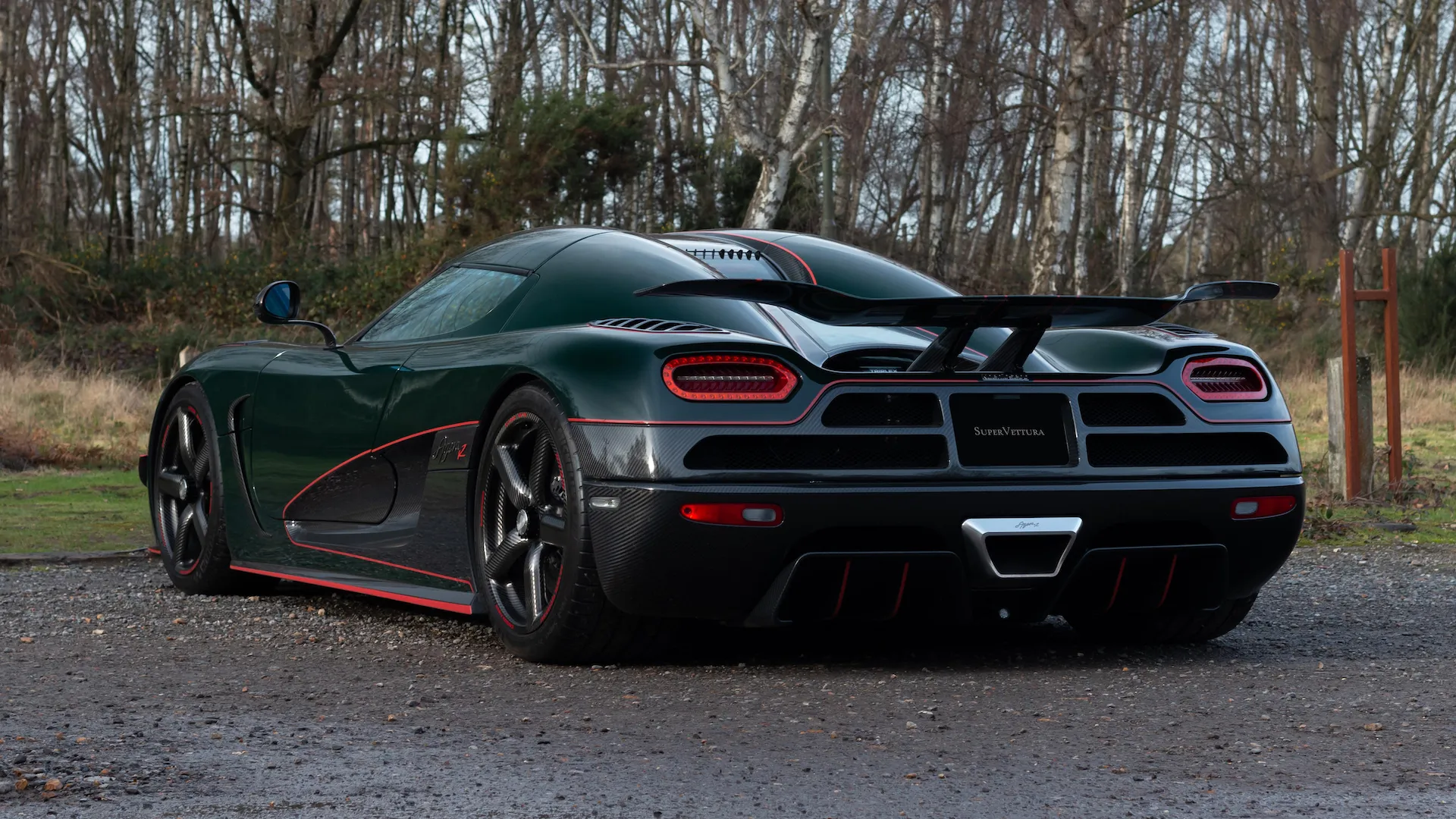 2013 Koenigsegg Agera R, 16/18