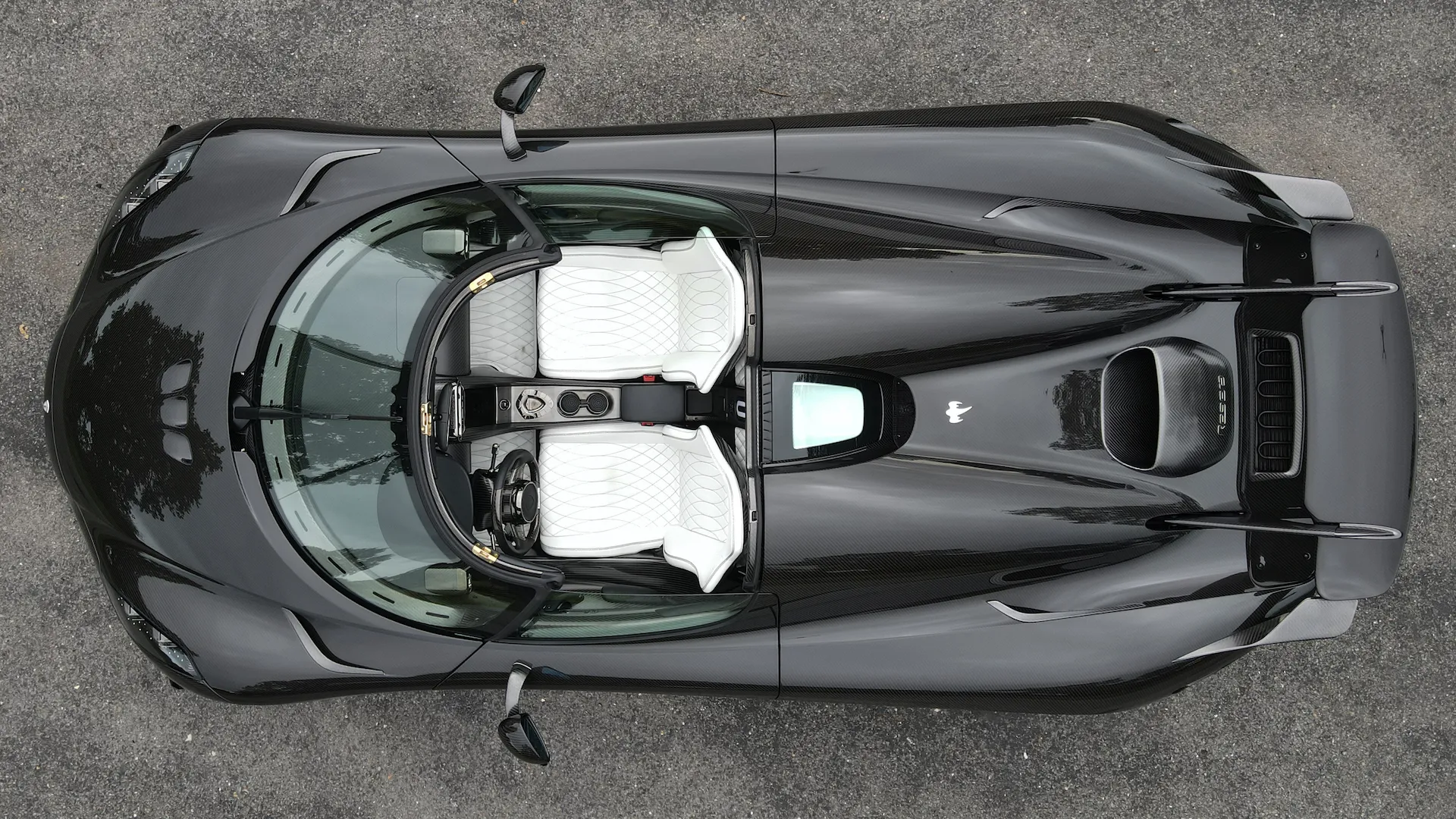2021 Koenigsegg Regera, 7/25
