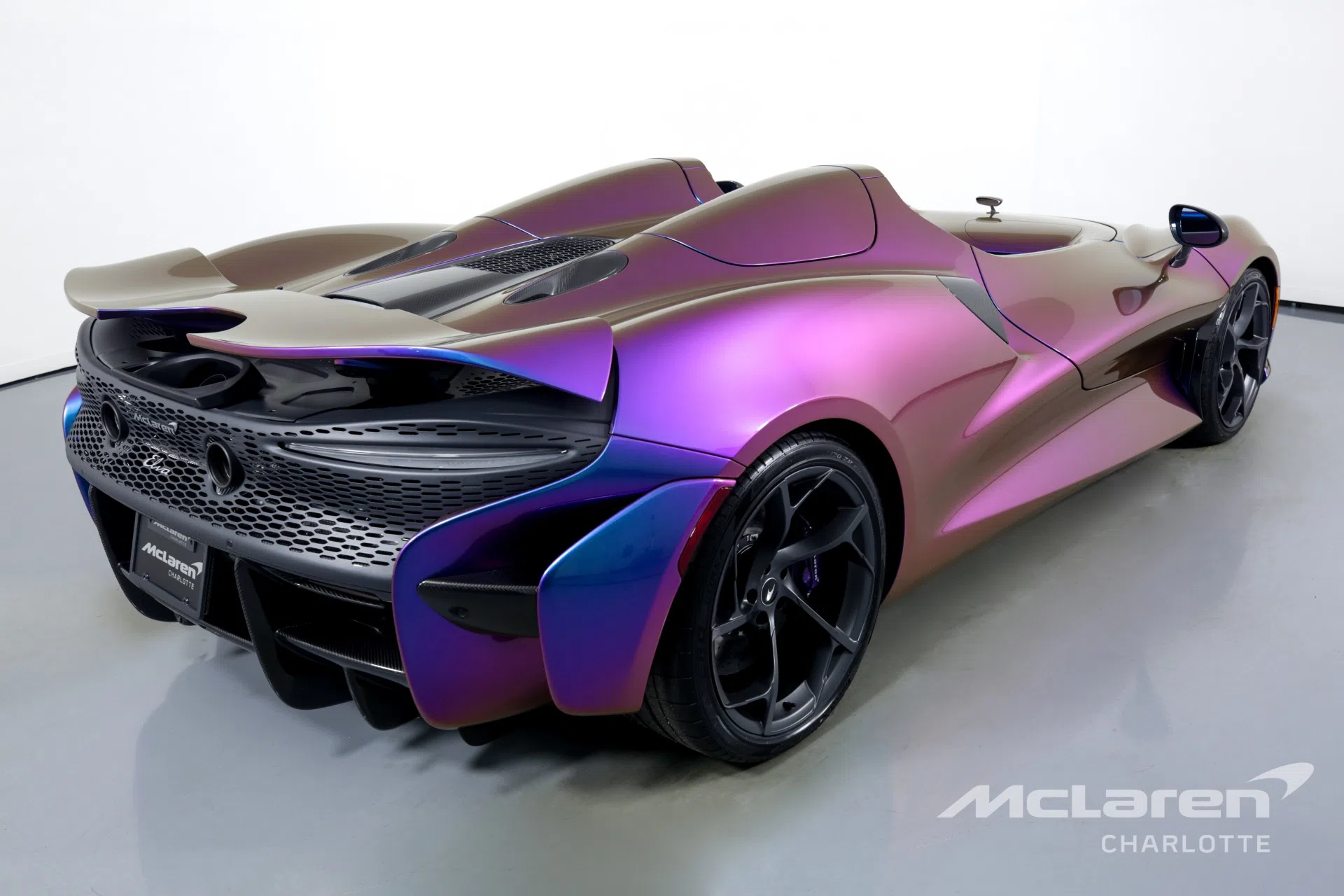 2021 McLaren Elva for sale, exterior, MSO Pacific Colourstream
