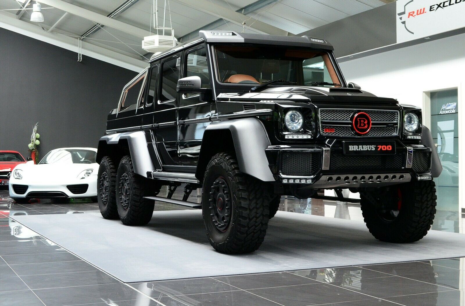 2015 BRABUS G 700 6x6