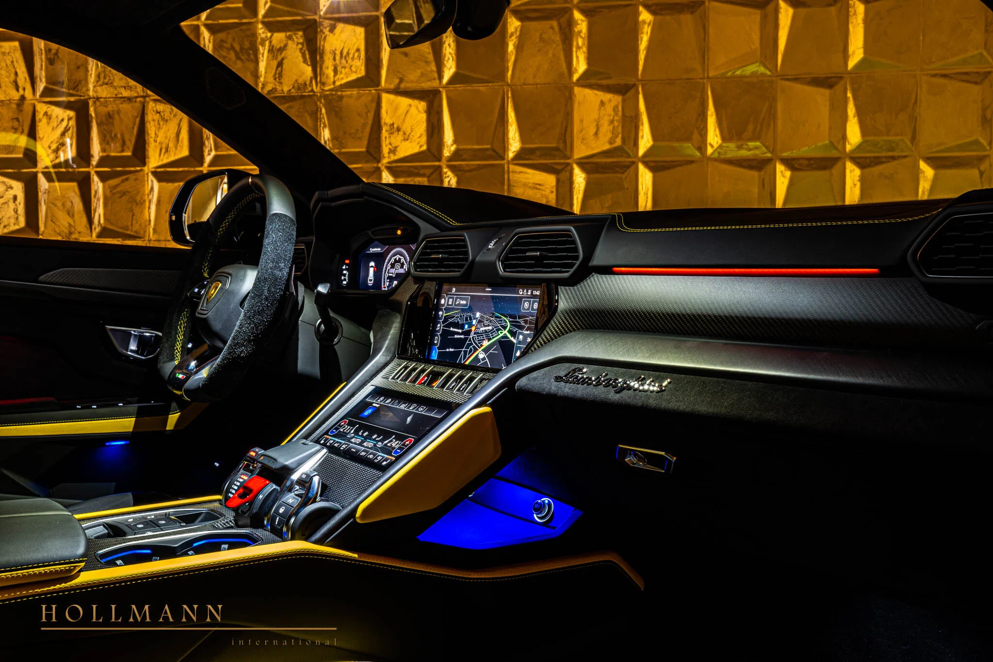 2023 Lamborghini Capsule Collection "Urus Graphite" interior, dashboard