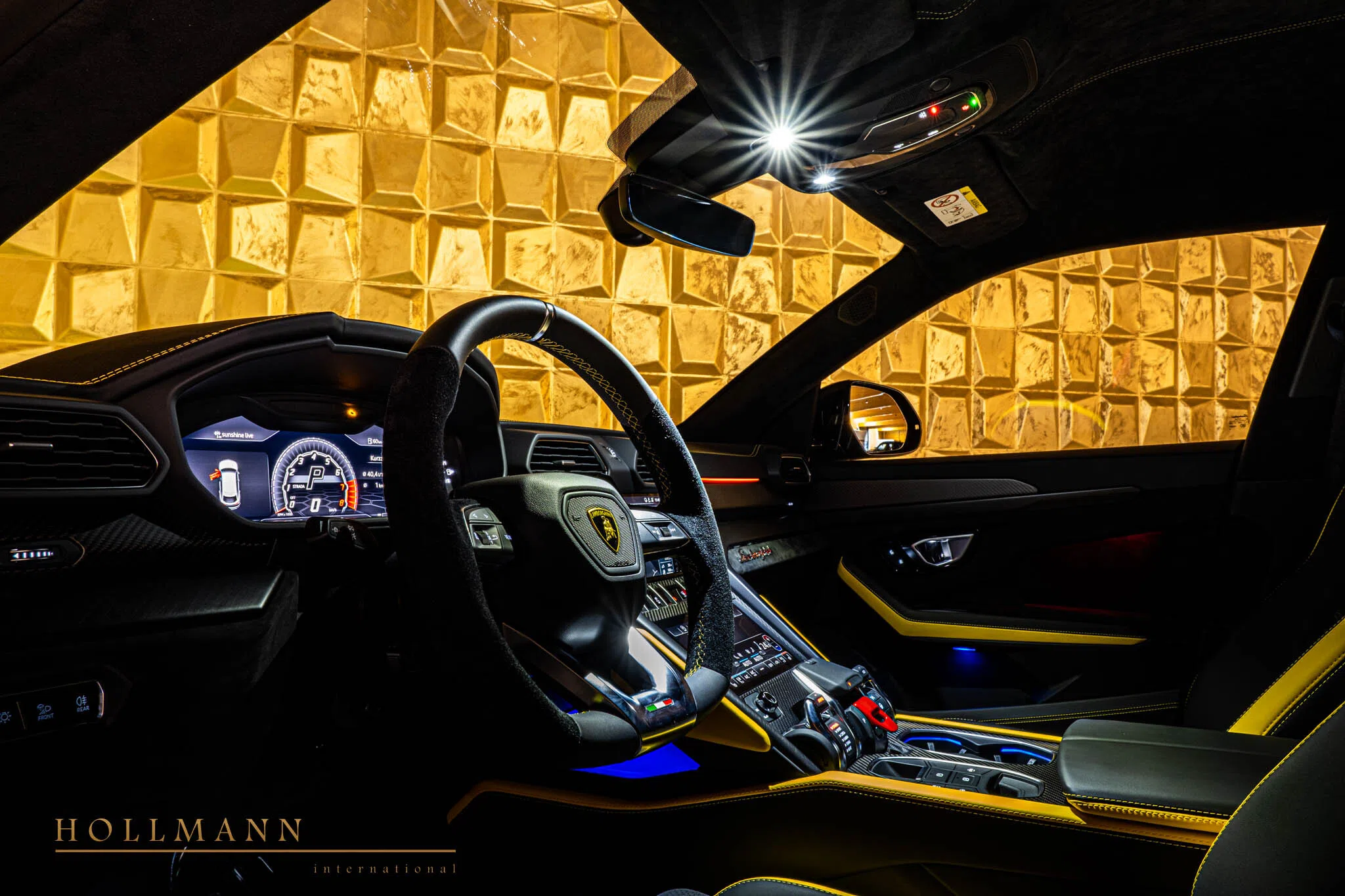 2023 Lamborghini Capsule Collection "Urus Graphite" interior, dashboard