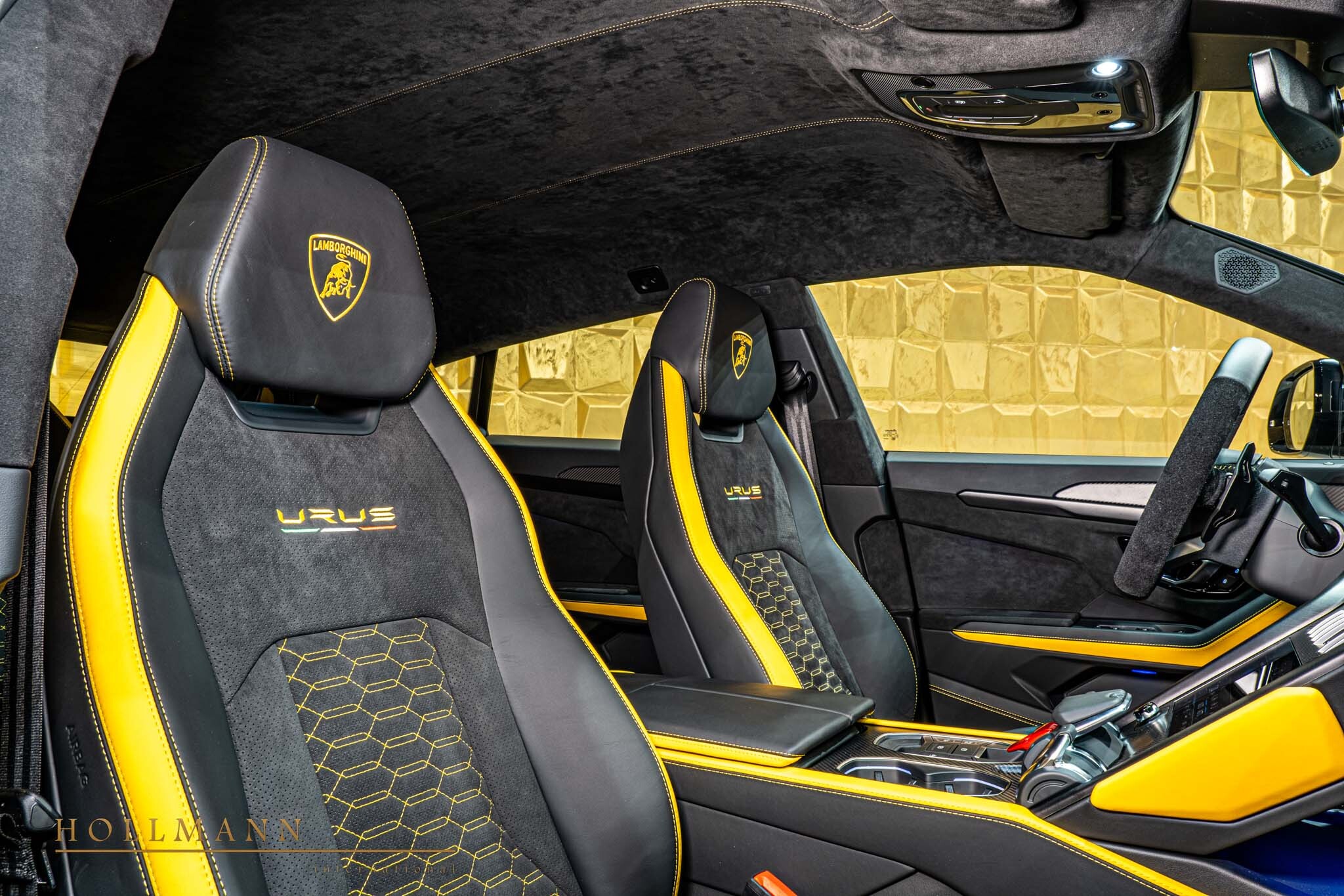 2023 Lamborghini Capsule Collection "Urus Graphite", 7/17