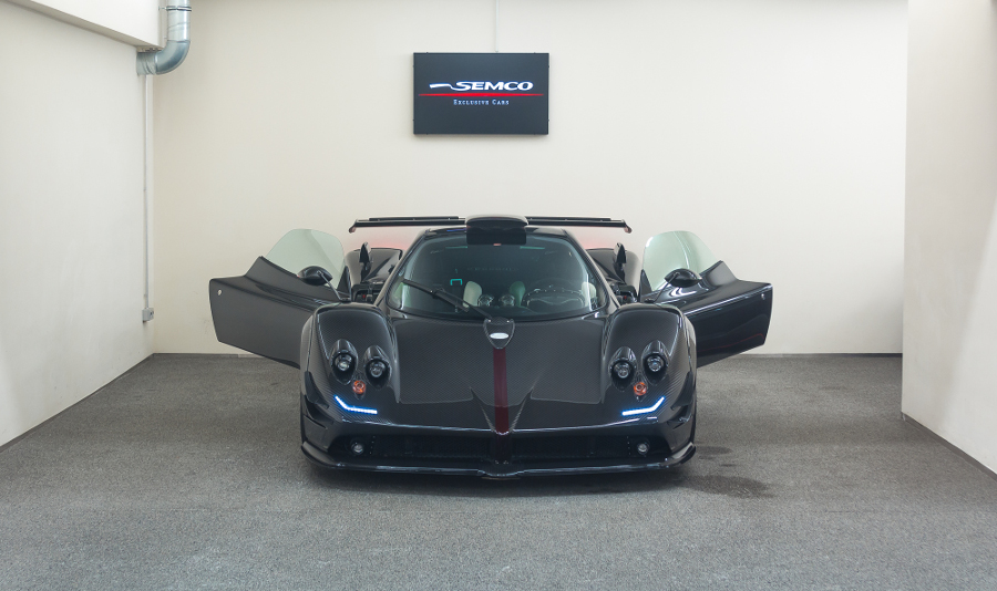 2017 Pagani Zonda 760 1 of 5, 15/19