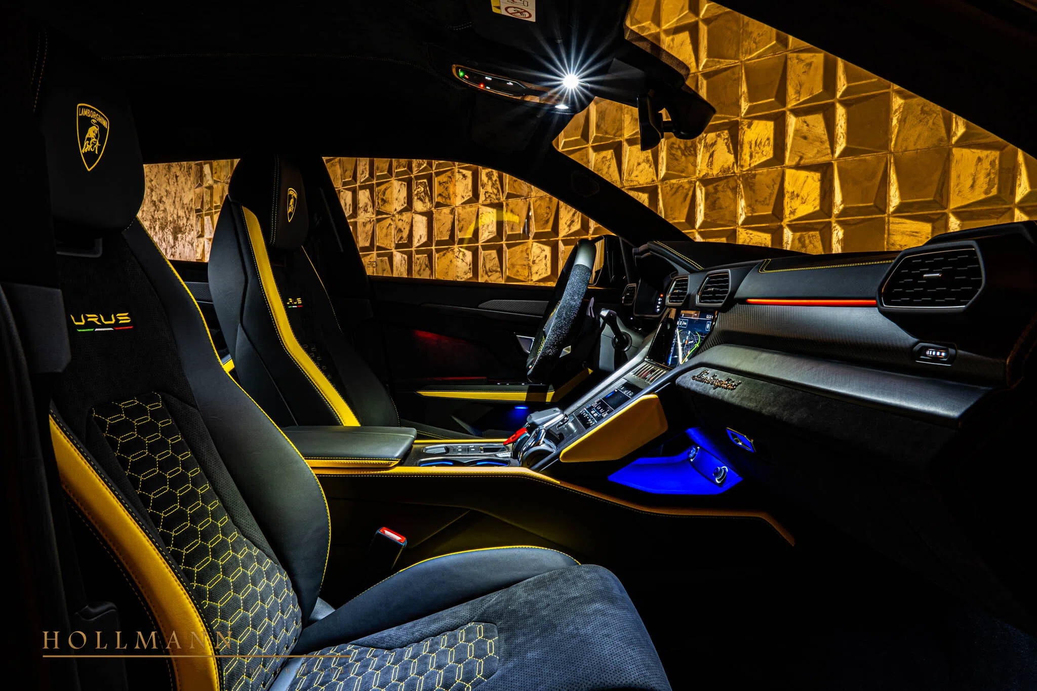 2023 Lamborghini Capsule Collection "Urus Graphite" interior, seats