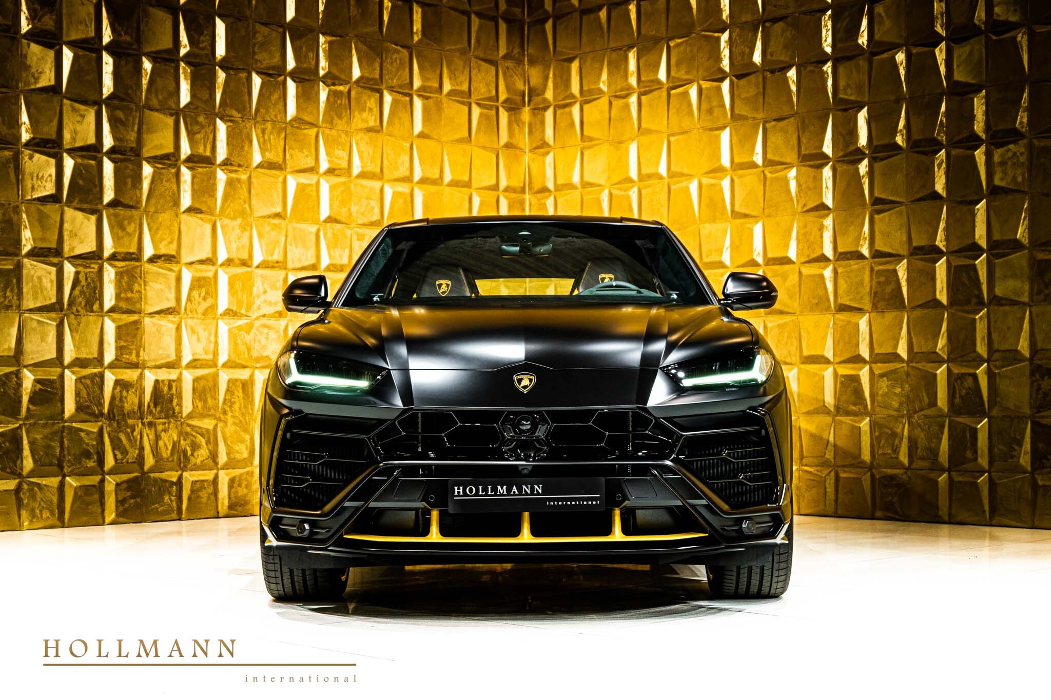 2023 Lamborghini Capsule Collection "Urus Graphite", 17/17