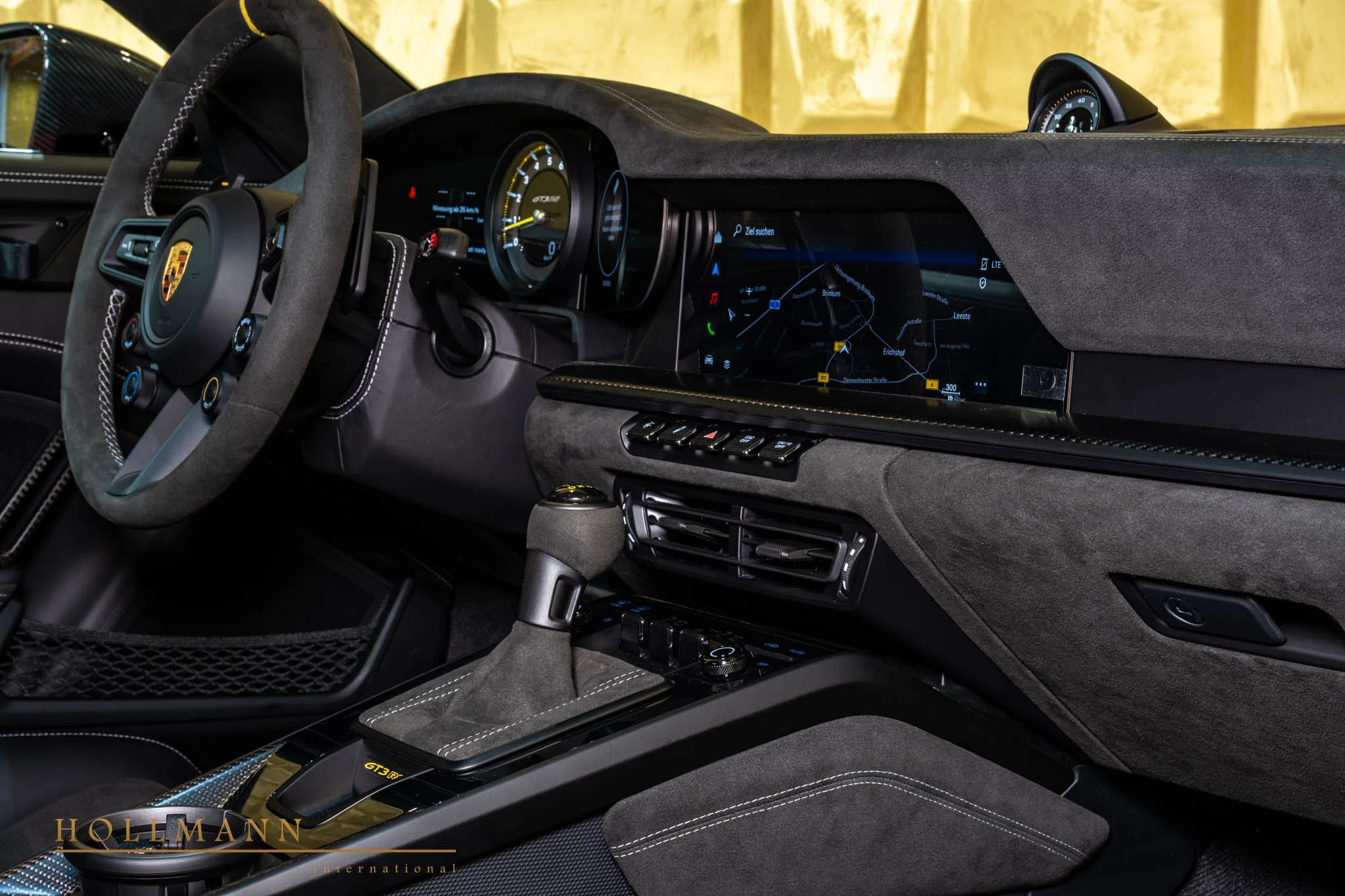 2023 Porsche 911 GT3 RS interior, dashboard