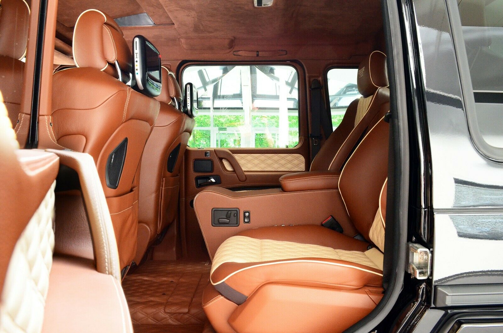 2015 BRABUS G 700 6x6, 15/20