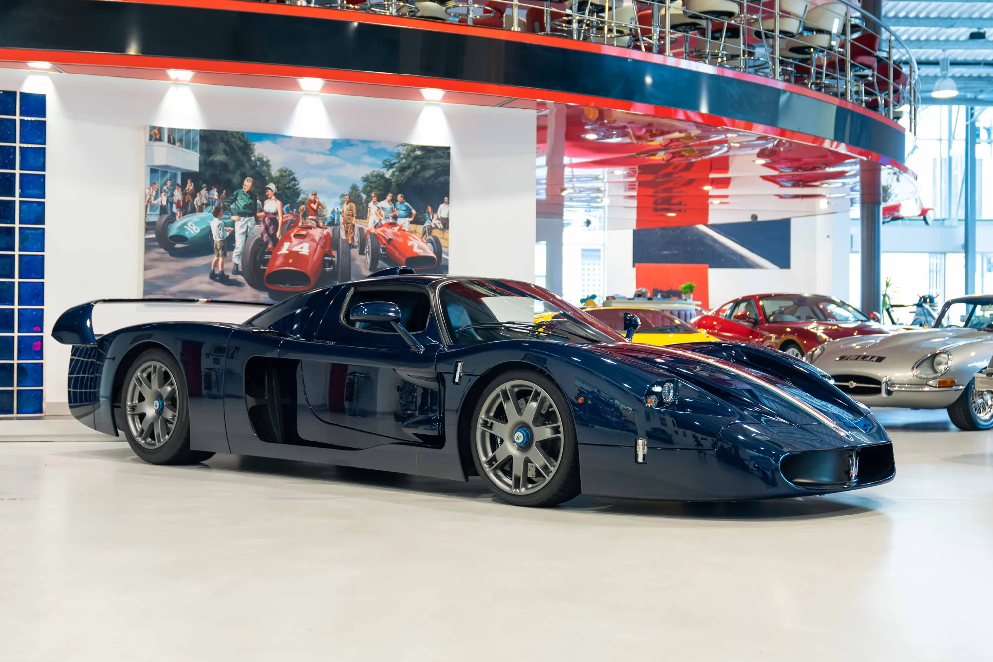 2005 MASERATI MC12, 5/26