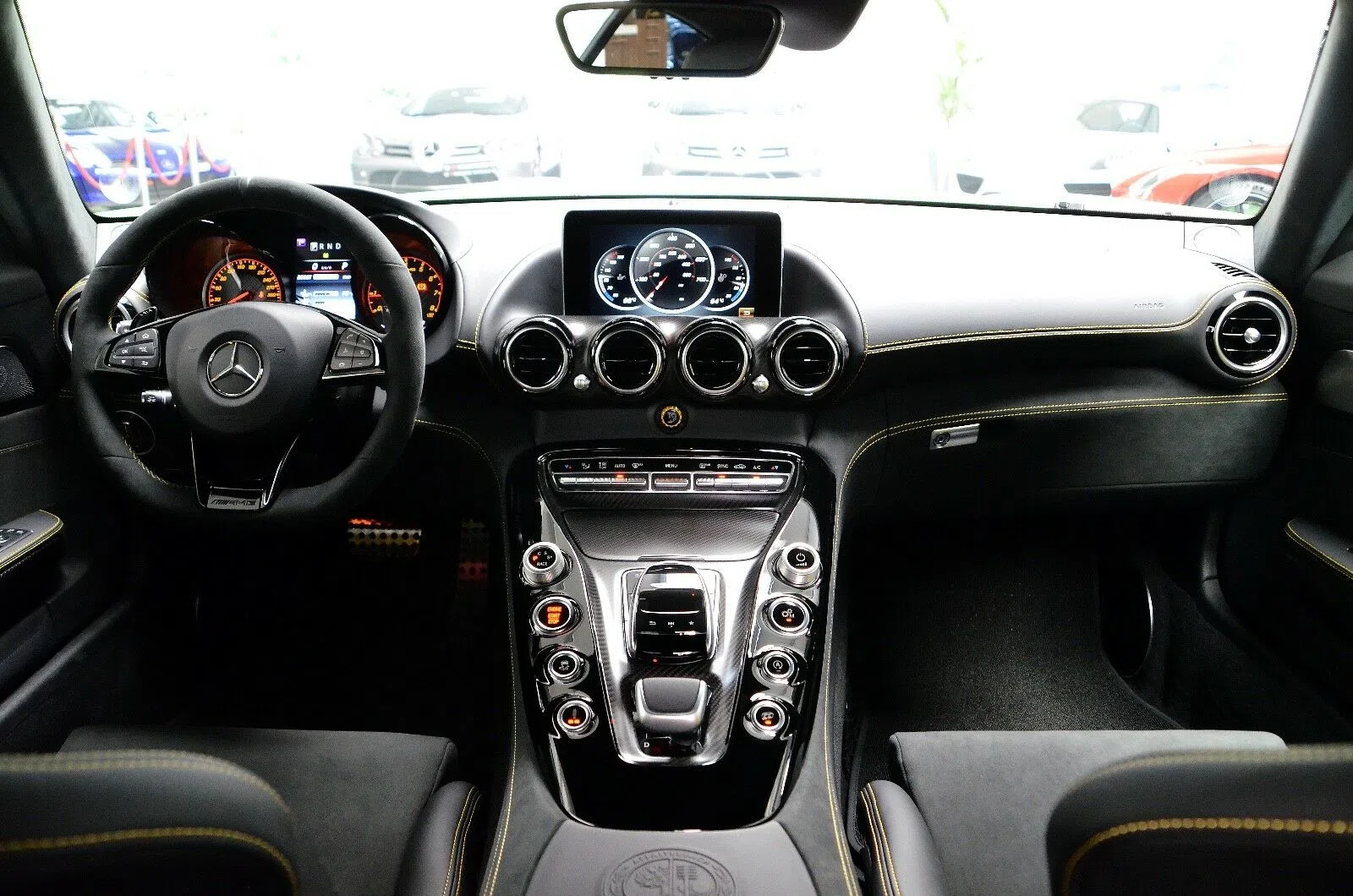 2018 Mercedes-Benz AMG GT R interior, dashboard, Black