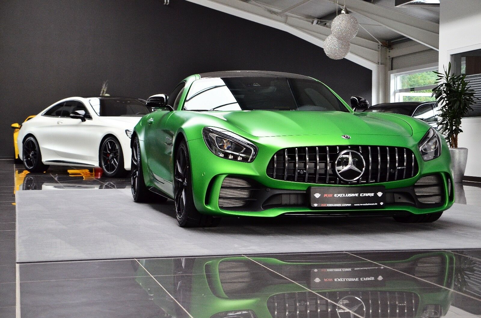 2018 Mercedes-Benz AMG GT R, 3/17