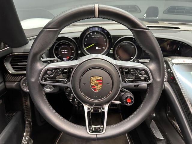 Porsche 918 Spyder, 3/9