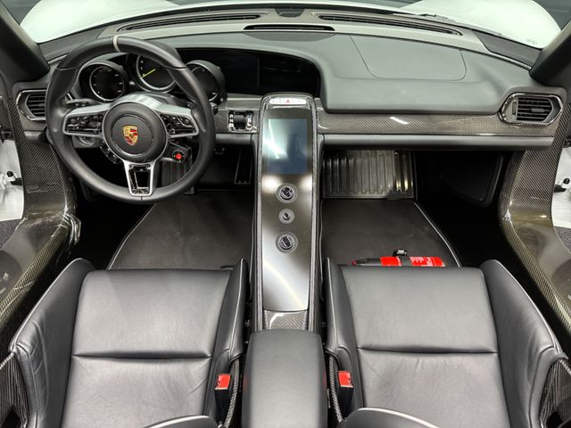 Porsche 918 Spyder, 4/9