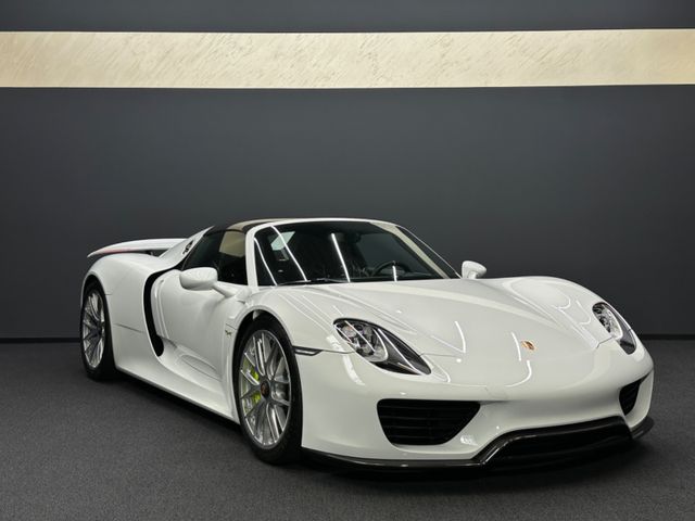 Porsche 918 Spyder, 8/9