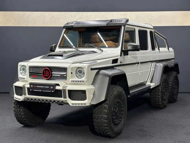 BRABUS G 700 6x6