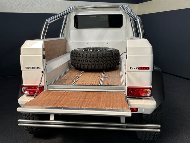 BRABUS G 700 6x6, 9/15