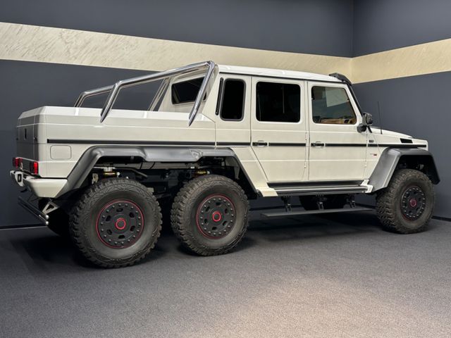 BRABUS G 700 6x6, 10/15