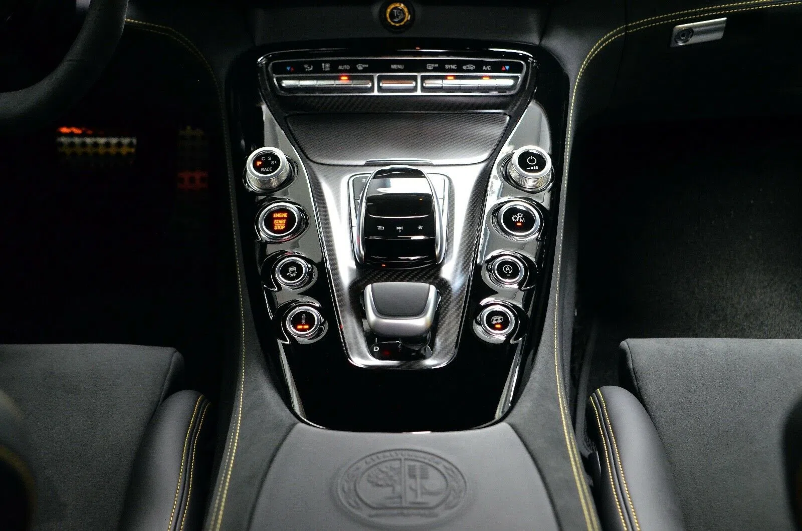 2018 Mercedes-Benz AMG GT R interior, center console, Black