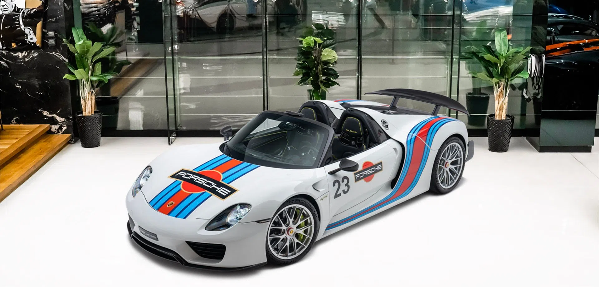 2015 Porsche 918 Spyder Weissach Package Martini Edition