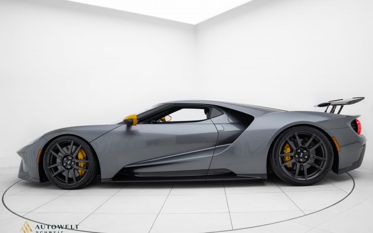 Ford GT Carbon Series, 3/6
