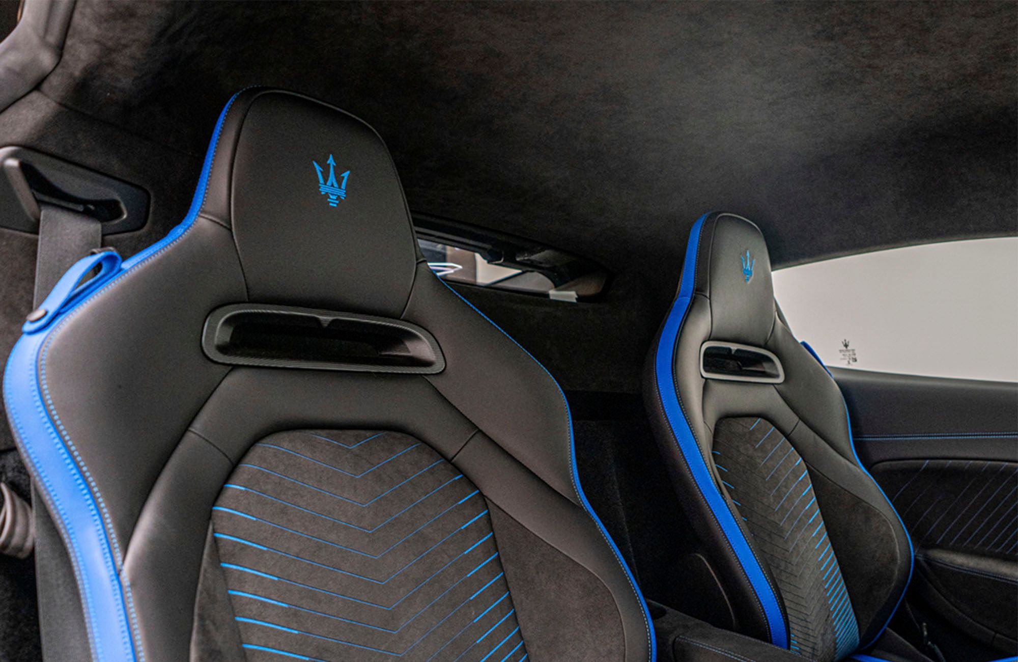 2022 Maserati MC20, 10/16