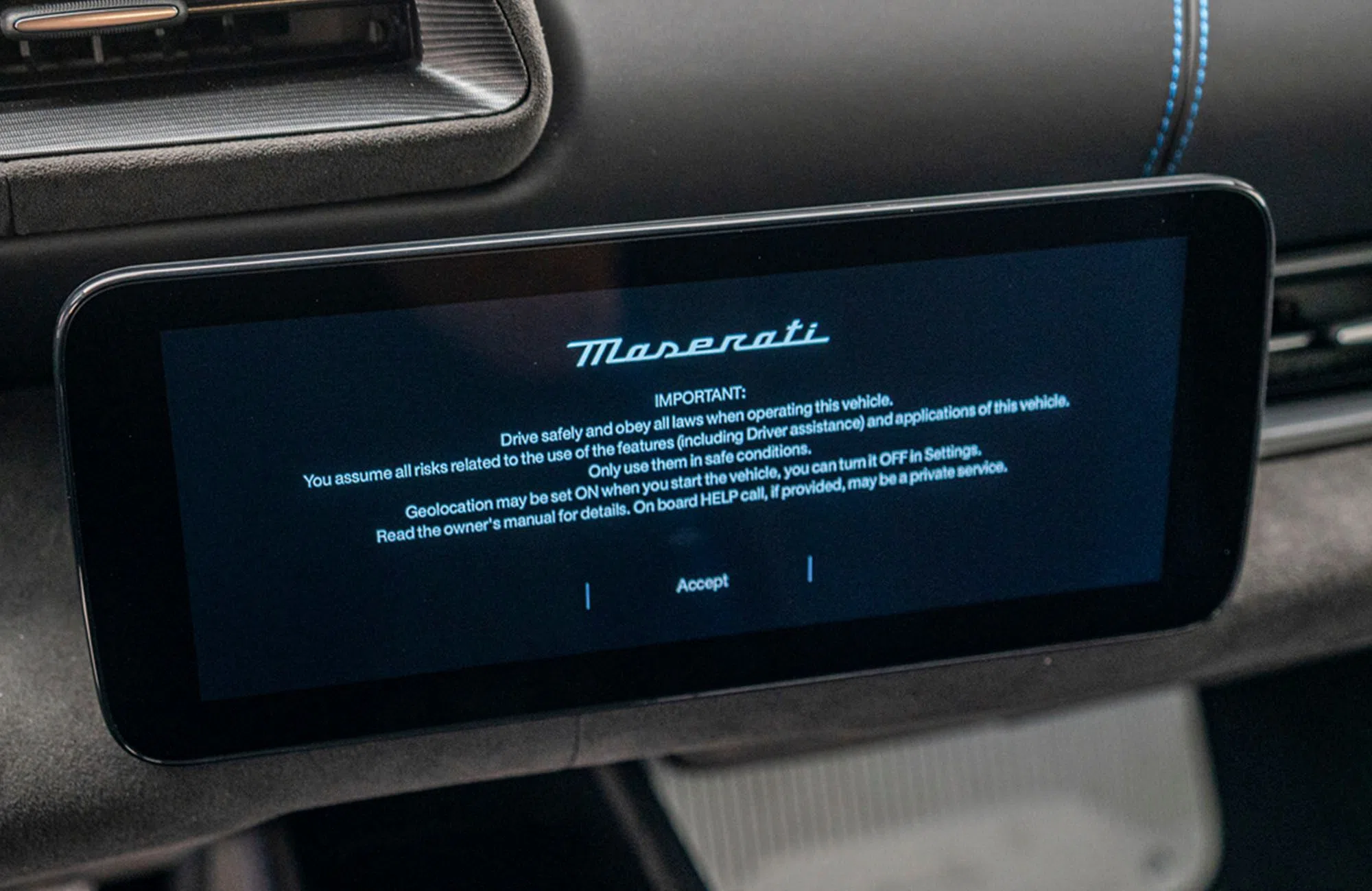 2022 Maserati MC20 interior, Black